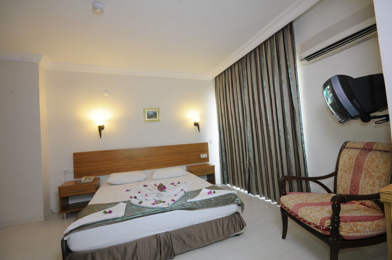 Mert Seaside Hotel (Adults Only) Marmaris Dış mekan fotoğraf